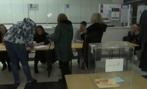 Izlaznost u nekim mestima preko 50 odsto: Najnoviji podaci o broju glasača na biralištima
