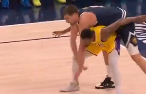 Viralni snimak Jokića kruži posle pobede: Pogledajte šta pokušava bek Lejkersa (VIDEO)