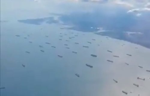 Situacija eskalirala u Ormuskom moreuzu: Rakete pogodile brod američke mornarice