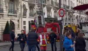 Požar u hotelu Bristol: Stotine ljudi evakuisano u centru Pariza (VIDEO)