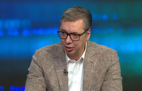 Vučić na TV UNA: "Moramo razumeti svoju poziciju u svetu - teška je, ali nam garantuje mir"