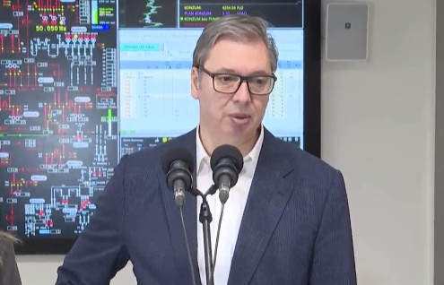 "Na to sam poludeo jutros": Vučić o popuni zaliha municije, granata i raketa