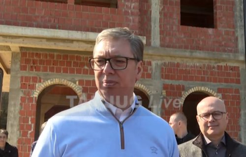 Vučić: "Svi se pripremaju za rat, svima je to jasno, samo se mi pravimo da nam je nešto čudno"