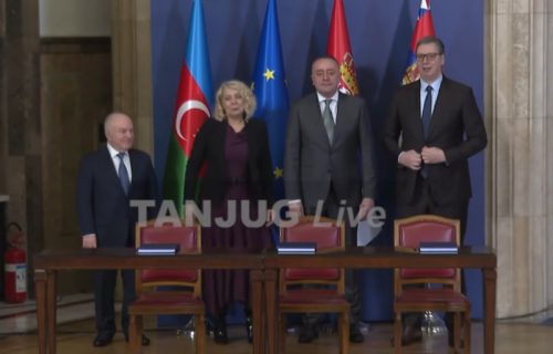 Prva deonica u roku od dve godine: Vučić potpisao ugovor o izgradnji saobraćajnice "Osmeh Vojvodine"