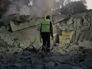 Izrael nastavlja da krši primirje: Avioni i artiljerija bombarduju Liban bez obzira na Trampove izjave