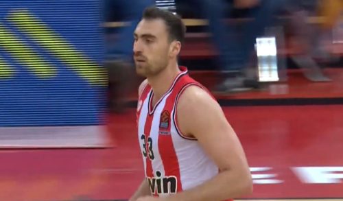 Olimpijakos pobedio Panatinaikos i poveo u finalu: Milutinov odigrao maestralno