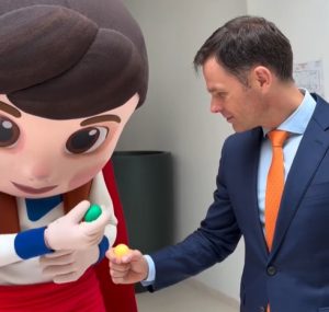 “Maskote i jaja u znaku našeg Ekspa”: Ministar Mali objavio simpatičan video snimak