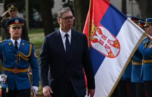 Vučić sumirao nedelju za nama: "Srbija ne čeka budućnost, Srbija je gradi" (VIDEO)