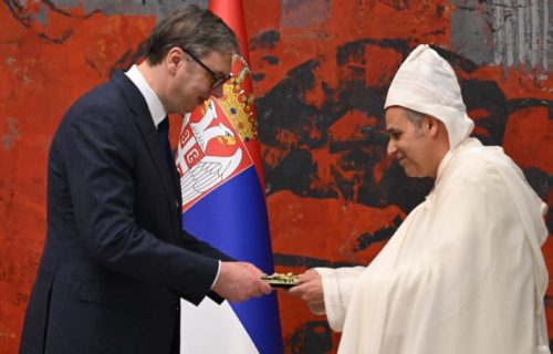 Vučić primio akreditivna pisma ambasadora Kraljevine Maroko Omara Amrara (FOTO)