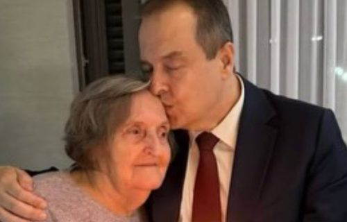 Smrtni slučaj u porodici Ivice Dačića: Emotivna objava ministra dva meseca nakon izlaska iz bolnice (FOTO)