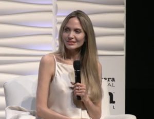 Humanitarna misija Anđeline Džoli u Kambodži: Od lovišta, do zaštićenog rezervata