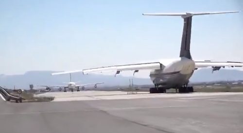 “Odjednom se začuo prasak”: Drama na letu iznad Atlantika, zapalio se prenosivi punjač