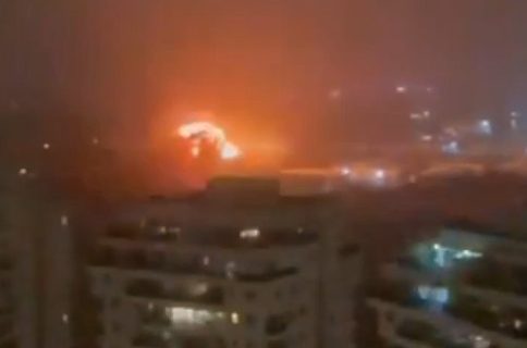 Iran gađao Amazonov klaud centar u Bahreinu: Najavljeni napadi na druge tehnološke gigante