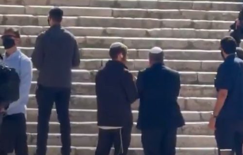Opasna provokacija izraelskog ministra: Upao sa policijom u džamiju Al-Aksa, kaže da se oseća kao vlasnik