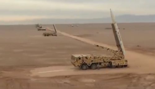 Raketni napad Irana na američke baze: Na udaru Kuvajt i Bahrein, tankeri pokušali da se provuku (VIDEO)