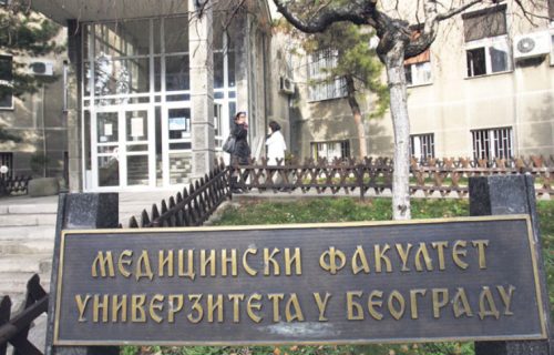 Apel Ministarstva prosvete: "Nasilje i sukobi nisu odlika demokratskih procesa"