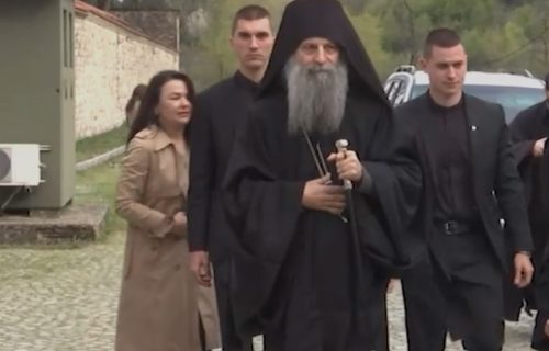 Patrijarh poručio u Pećkoj patrijaršiji: "Učinimo sve da budemo bolji Gospodu i jedni prema drugima"