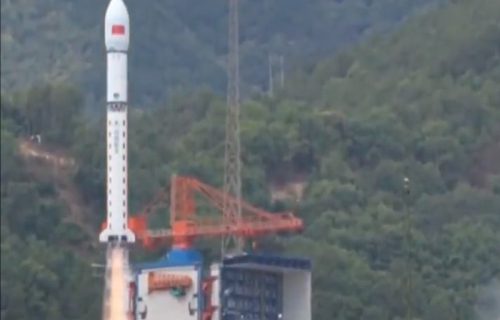 Kina pokrenula gigantski projekat "Grad jedara": Plan je da se lansira 15.000 satelita i pretekne SAD