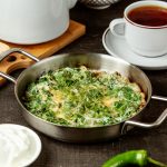Zapečeni spanać sa sirom: Lagani obrok, na italijanski način (RECEPT+VIDEO)