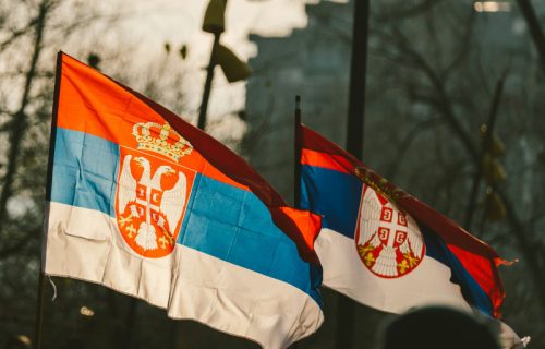 Delegacija Beograda na dan Banjaluke odala poštu palim borcima za oslobođenje grada