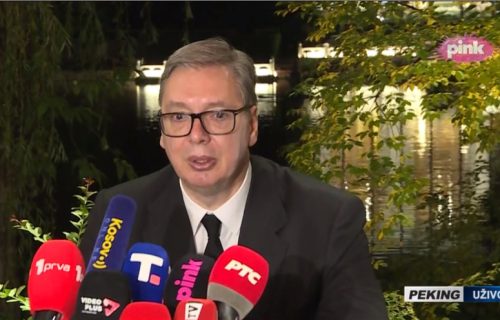 Predsednik Vučić se obratio iz Kine: "Srećan sam i ponosan na Srbiju, verujem da su nam vrata širom otvorena" (VIDEO)