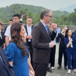 Velika čast za predsednika Vučića: Si mu tokom posete obezbedio super luksuzni ‘Rols Rojs’“ (FOTO)