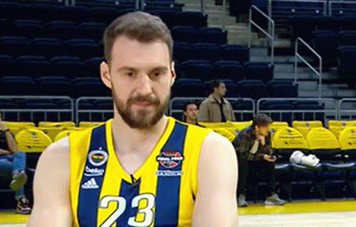 Srpski košarkaš poslao šaljivu poruku velikom prijatelju: "Uživaj u penziji" (FOTO)