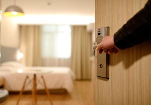 Odbili rezervaciju iz Izraela, pa gostu poslali odgovor: “Naš hotel ne prima Jevreje”