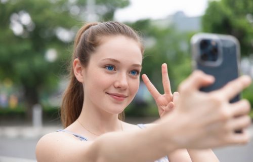Bezazlena selfi poza može biti jako opasna: Daje kriminalcima priliku da vam zagorčaju život