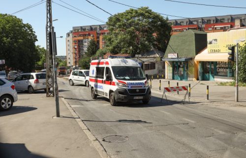 Užas u Surčinu: Turskom državljaninu polomili lobanju u obračunu, lekari mu se bore za život