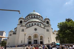 Dve monahinje prešle su više od 11.000 kilometara da se poklone svetinji u Hramu Svetog Save