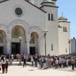 Više od 478.000 vernika poklonilo se Pojasu Presvete Bogorodice