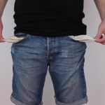Novac vam stalno "curi" iz kuće? Veruje se da ove stvari privlače troškove i priređuju finansijski stres