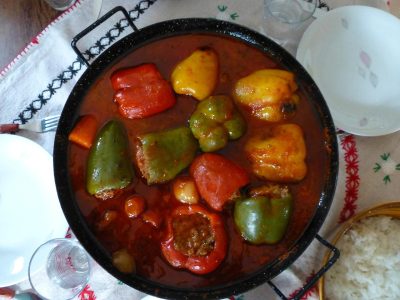 Najčešće greške koje mogu da pokvare ukus punjenih paprika: Evo na šta kuvari upozoravaju