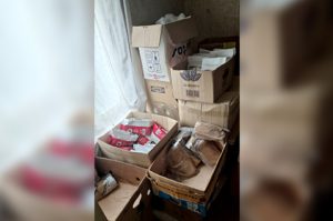Nišlijka osumnjičena za nelegalan promet: U stanu pronađeno 300 kilograma duvana (FOTO)