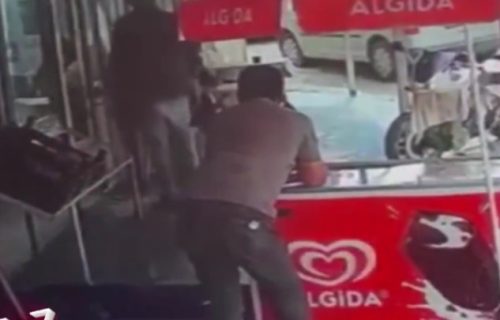 Prvi snimci masakra u Turskoj: Ubio bivšu ženu, pa usledio krvavi pohod (VIDEO)