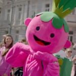 Pink voz koji vodi do festivala supe: Hladna, pink supa, turistička atrakcija (VIDEO)
