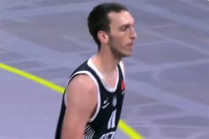 Ko bi rekao? Napustio Partizan posle dve godine, a sada ga zove Barsa