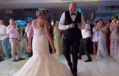 Udala se ćerka Tajsona Fjurija: Godine mladenaca šokirale javnost (VIDEO)
