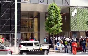 Hemijski napad u Tokiju: Muškarac prskao opasnu supstancu po tržnom centru
