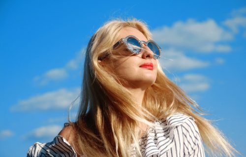 Neobičan znak može da otkrije da vam nedostaje "vitamin sunca": Telo šalje signale koje mnogi ignorišu