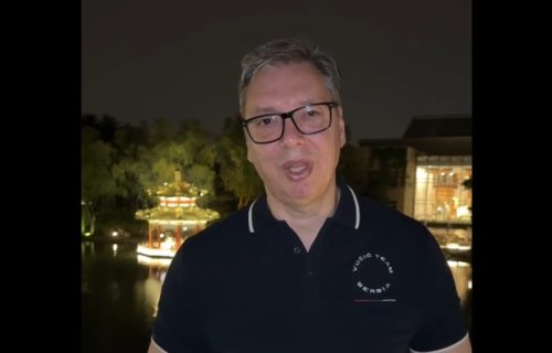 "Sutra je veliki dan za Srbiju. Ono što obećavam našem narodu je da ću se boriti za njegove interese": Predsednik Vučić poručuje iz Kine (VIDEO)