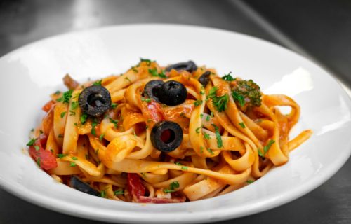 Taljatele na način, na koji nikada ne kuvaju Italijani (RECEPT+ VIDEO)