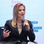Plata i penzija roditeljima koji brinu o bolesnoj deci: Ministarka Đurđević najavila istorijski zakon
