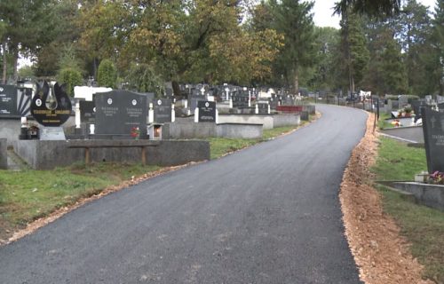 Oskrnavljena crkva na pravoslavnom groblju u Tuzli: Vrata obijena, predmeti unutra razbacani