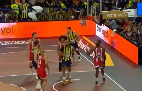 Evropa dobija novog šampiona: Olimpijakos prvi finalista Evrolige, Fener razbijen