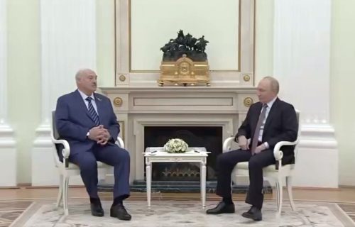 Putin poručio Lukašenku: "Moramo da se zajednički suprotstavimo širenju neljudske nacističke ideologije“