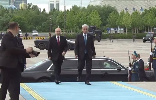 Putin u poseti Kazahstanu: Sa Tokajevim potpisuje zajedničku izjavu o sedam stubova prijateljstva