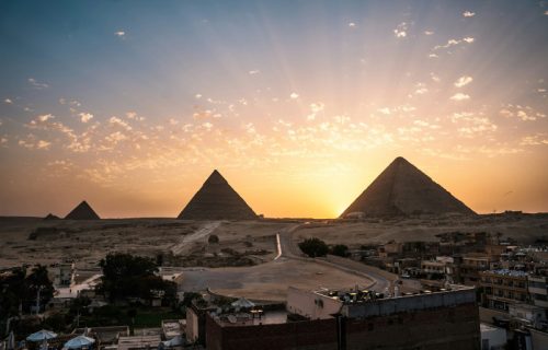 Misterija neba iznad Gize: Piramide koje i danas “prate“ zvezde