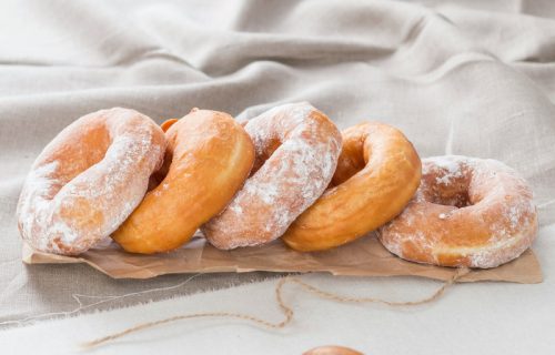 Zdrave krofne sa sirom i vanila glazurom (RECEPT+VIDEO)